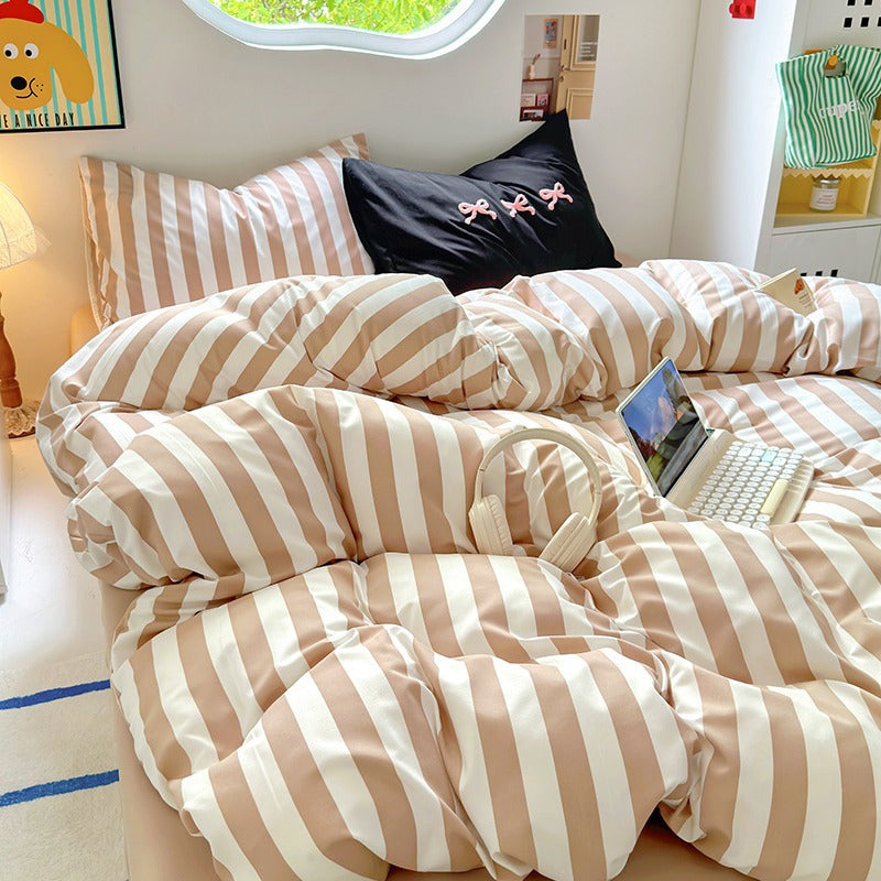 Fresh Style Synthetic Fiber Flat Sheet Bedding Set – Brown & White Geometric Stripes